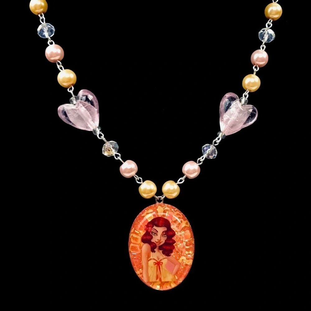Super Cute Retro Beaded Necklace!​​
